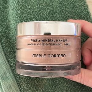 Merle Norman Purley Mineral Makeup